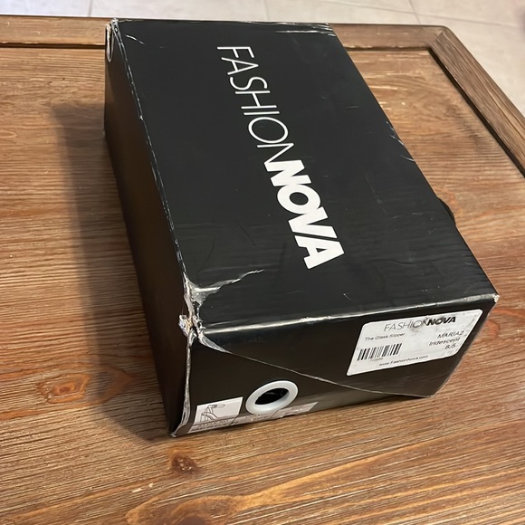 Fashion Nove- The Glass Slipper Maria2 - Picture 11 of 11